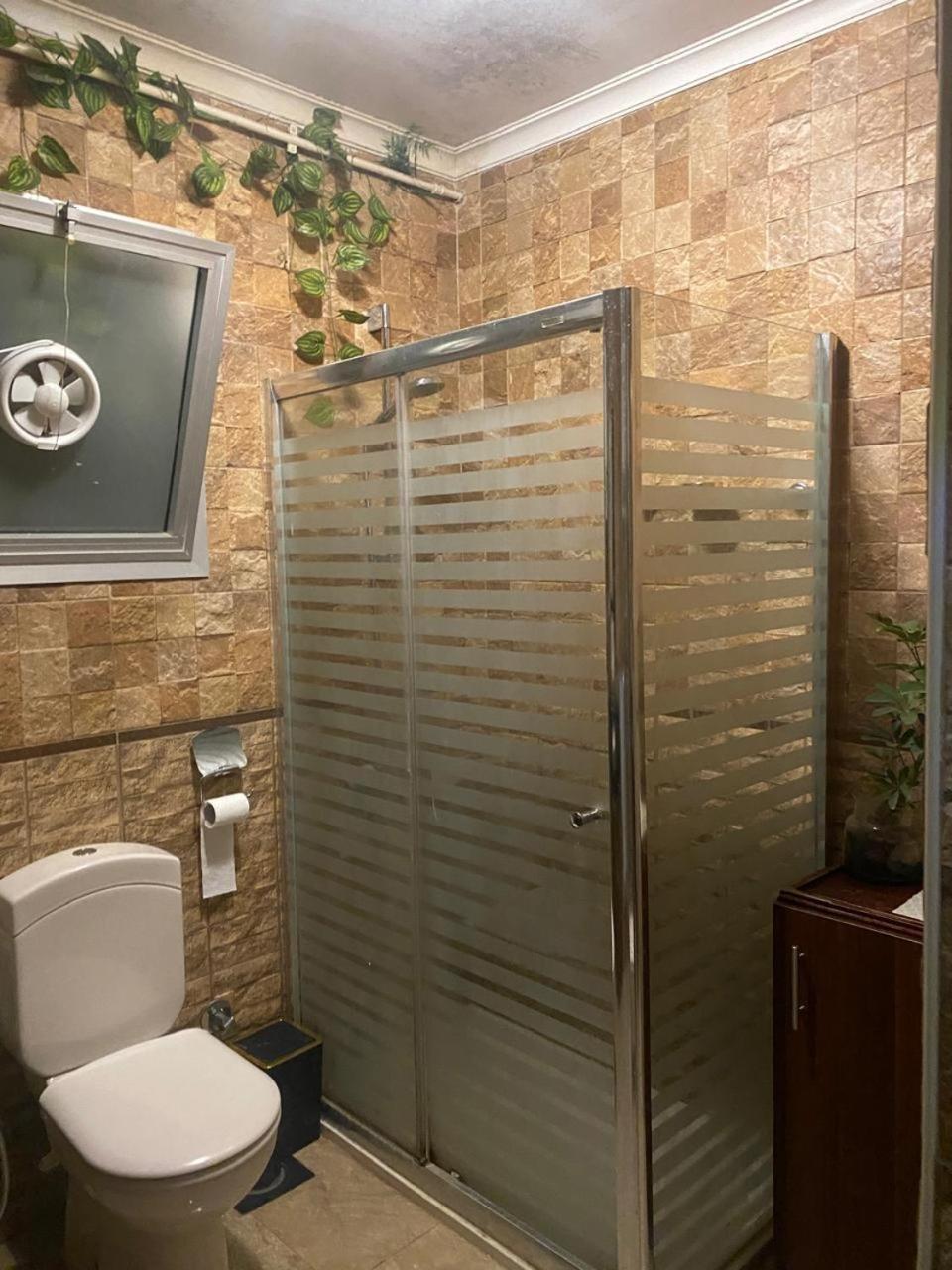Females Only Private Bedroom With Me Rehab * Cairo
